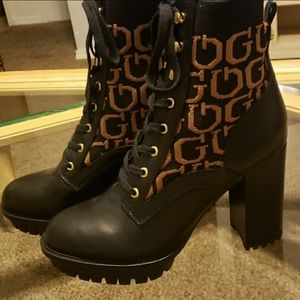 Guess Women's Grows-R Ankle Boot Knit Logo Platform